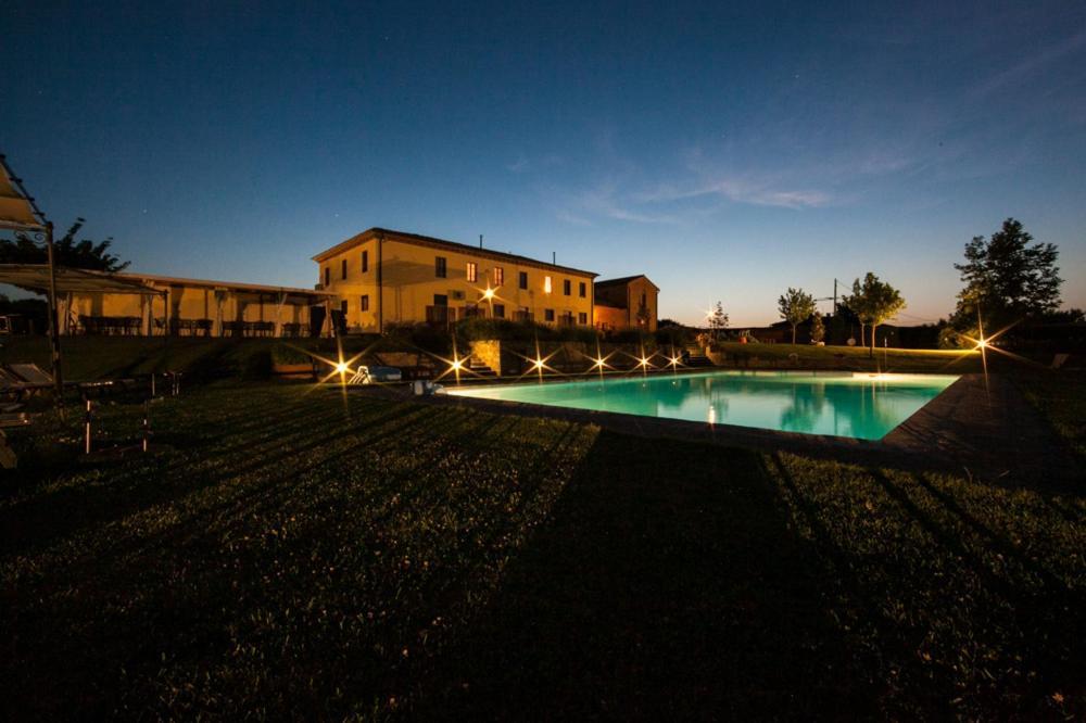 Podere Il Belvedere Su Cortona Castiglion Fiorentino Luaran gambar