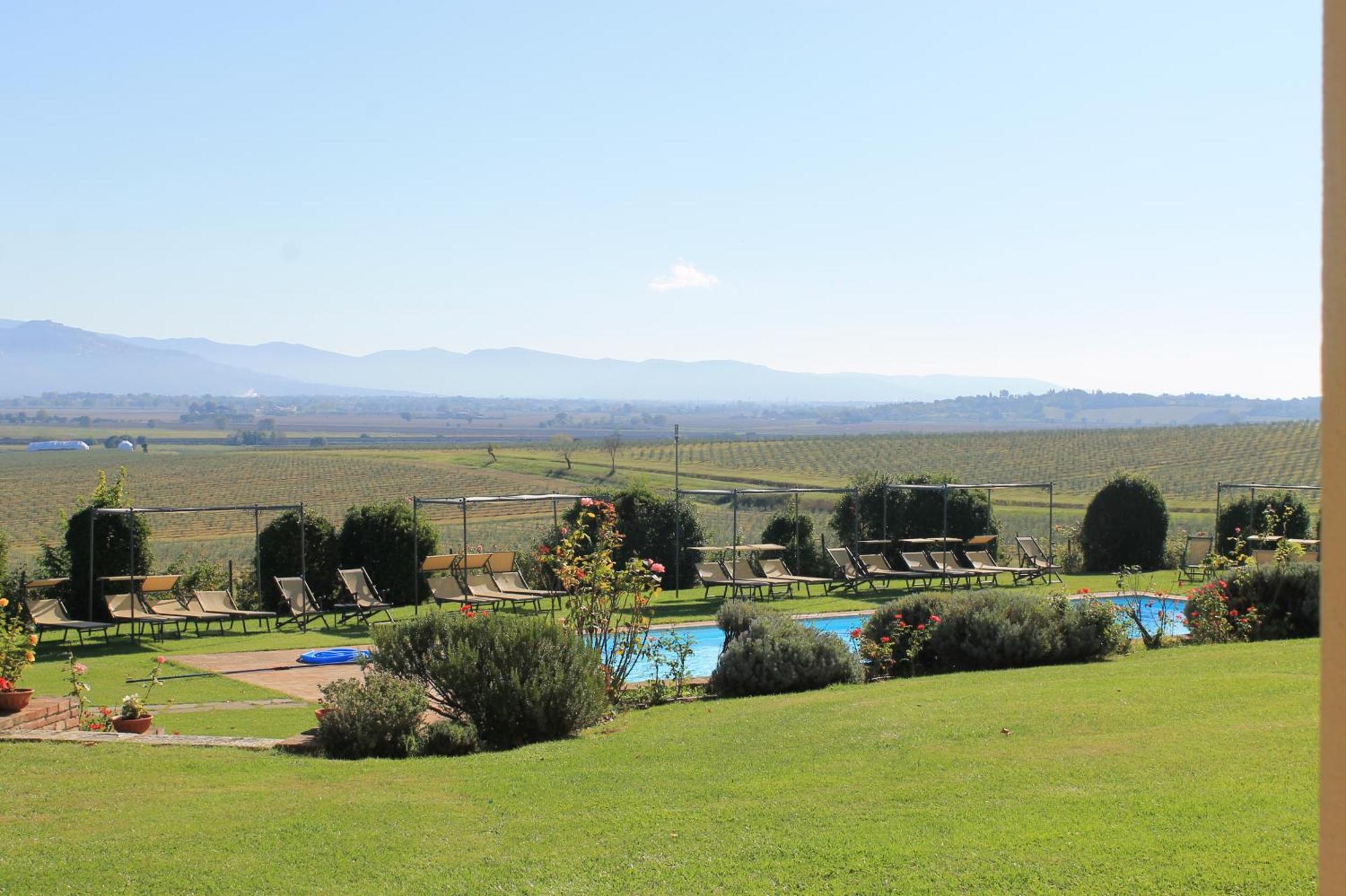 Podere Il Belvedere Su Cortona Castiglion Fiorentino Luaran gambar