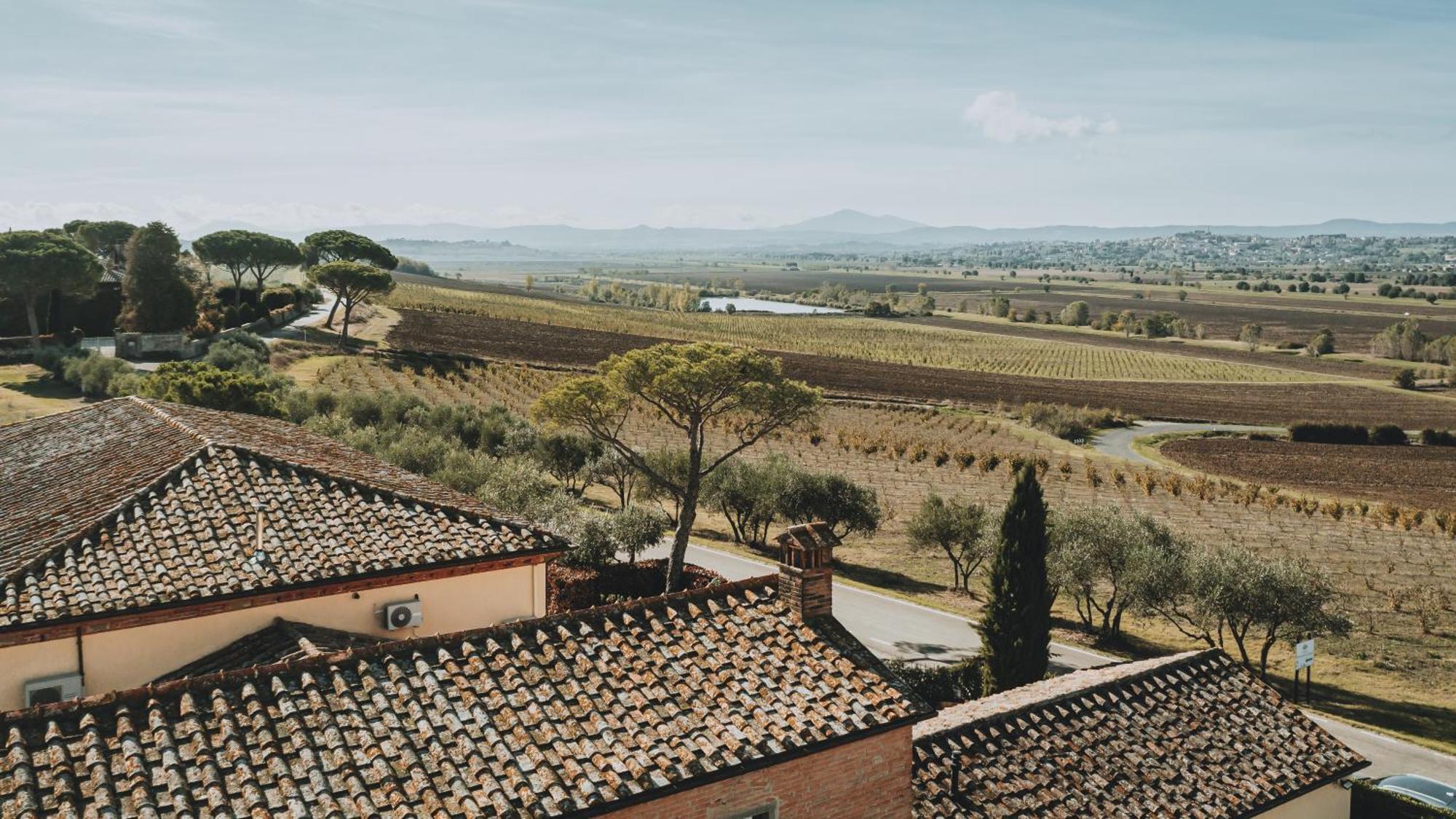 Podere Il Belvedere Su Cortona Castiglion Fiorentino Luaran gambar