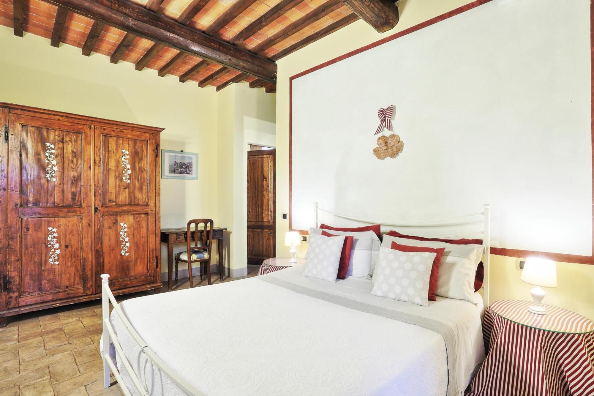 Podere Il Belvedere Su Cortona Castiglion Fiorentino Bilik gambar